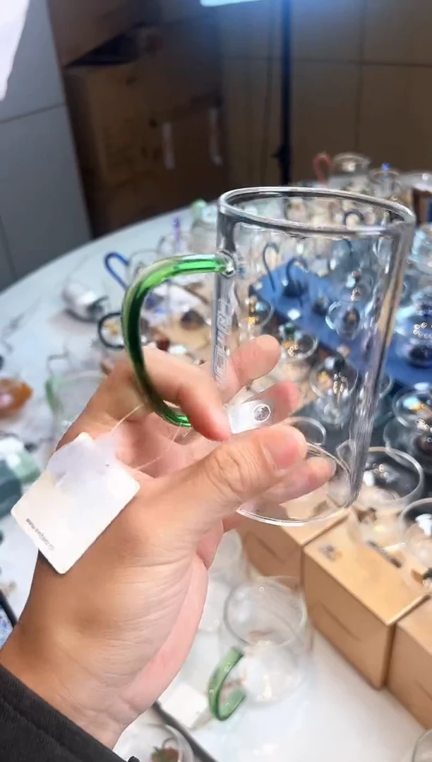 【闪购商品】清简杯湖绿色。。。。。。