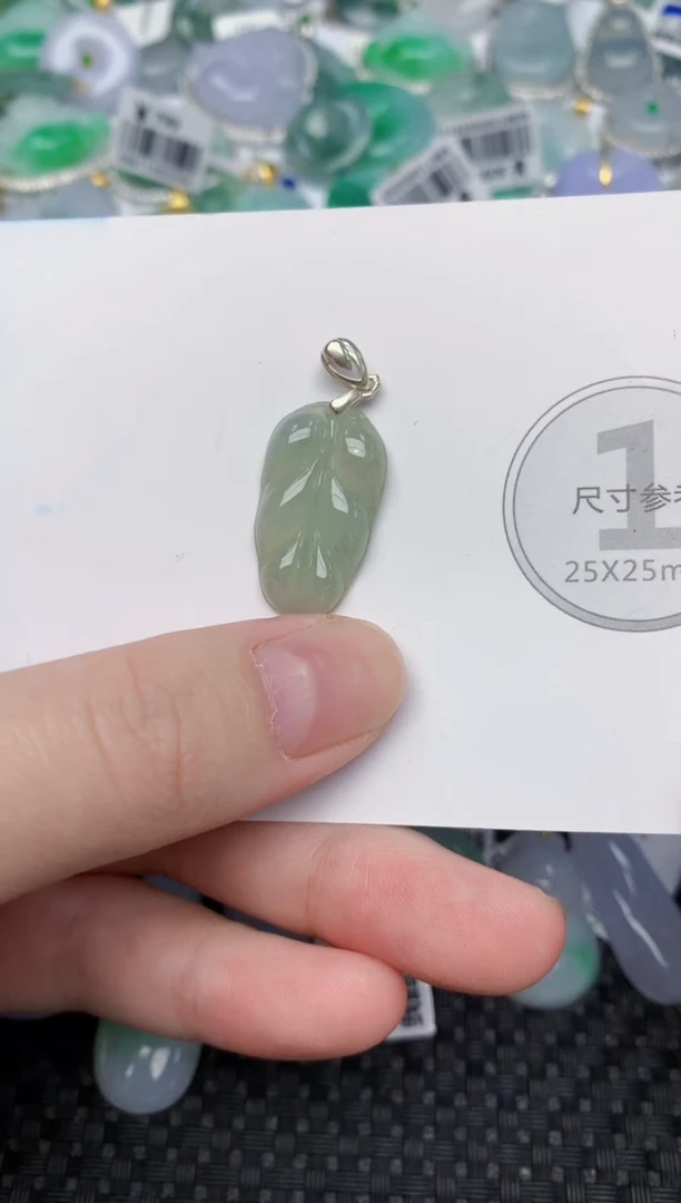 颈饰未镶嵌翡翠天然缅甸翡翠a货百元以上9元证书费自理