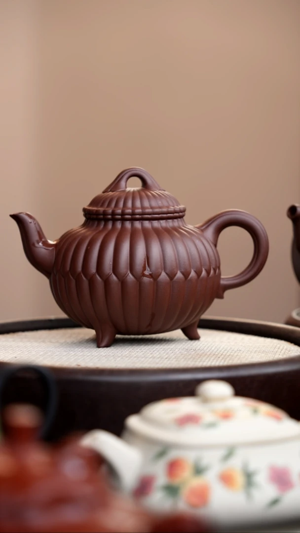 茶壶紫砂幸***?紫泥九龙壶