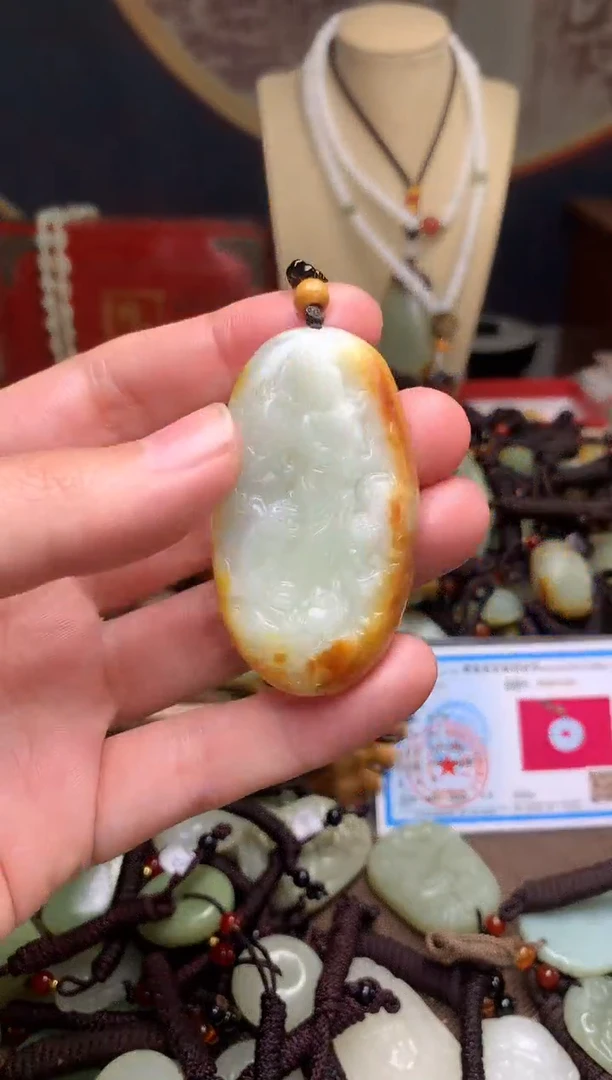 颈饰未镶嵌和田玉新疆料青海料清水和田玉吊坠