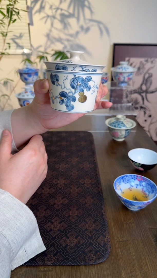 【闪购商品】景德镇手绘盖碗盖碗
