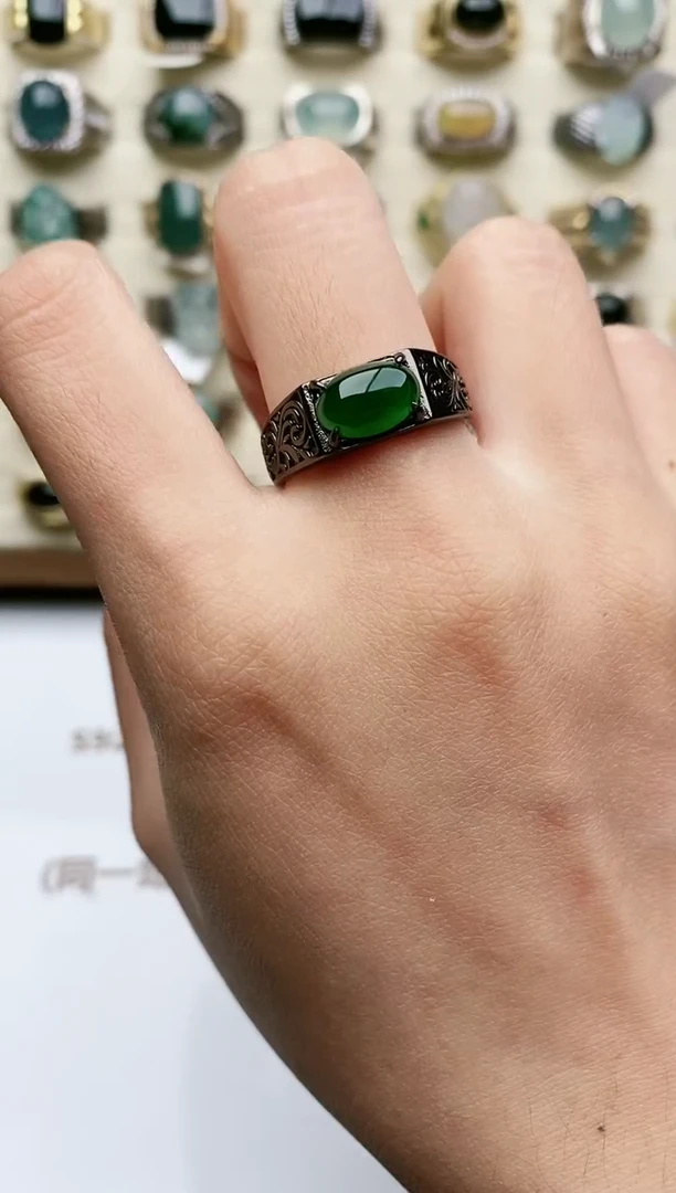 翡翠戒指银S925镶嵌天然翡翠男戒