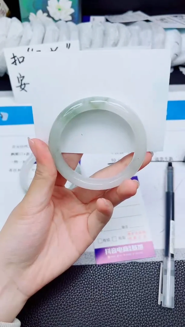石英质玉手镯未镶嵌312-55.6
