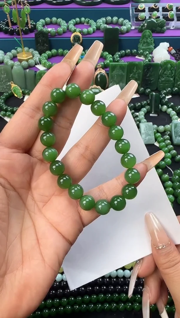未镶嵌手串和田玉卡10单圈手串