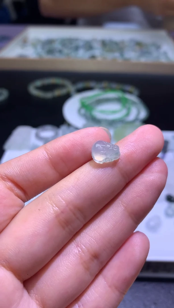 未镶嵌定制翡翠毛货