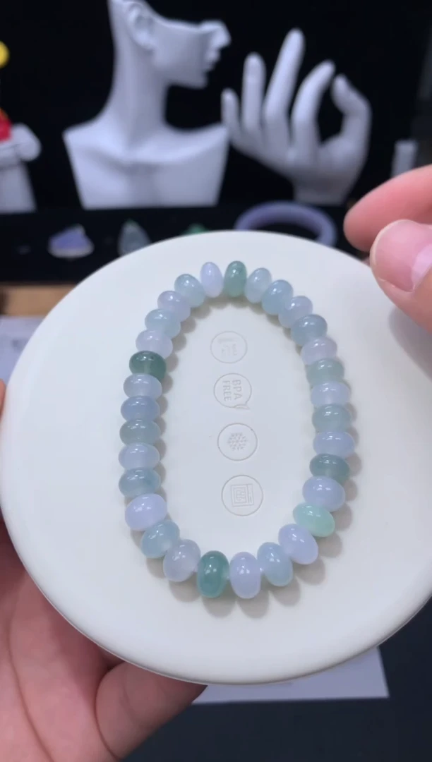 未镶嵌定制翡翠48小时鉴赏期 退货不扣服务费