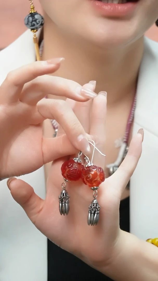 颈饰琉璃111735