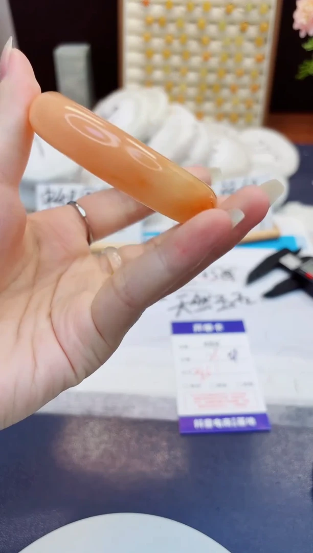 未镶嵌手镯石英质玉484-财气镯-圈口57