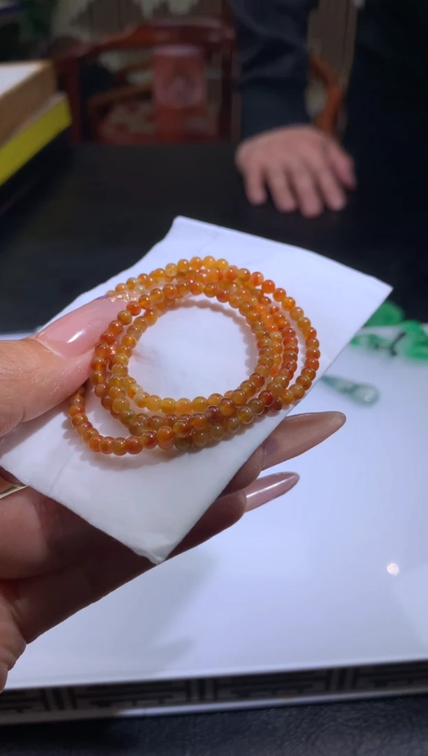 未镶嵌定制翡翠金**金翡翠