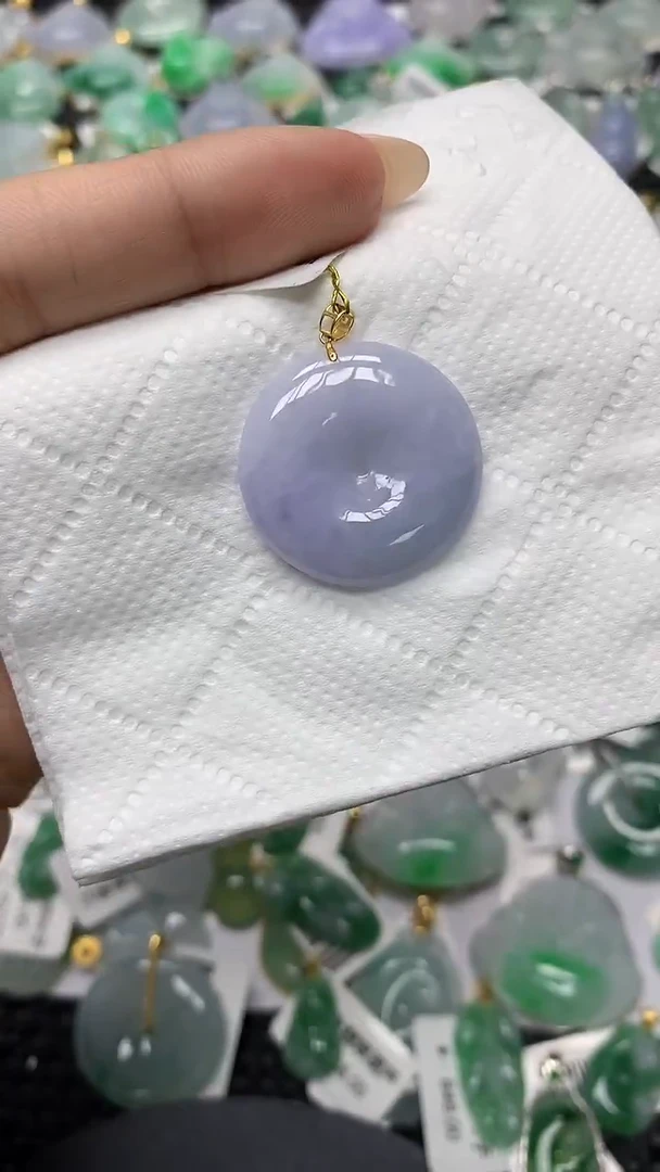 颈饰18K金镶嵌翡翠11111111111