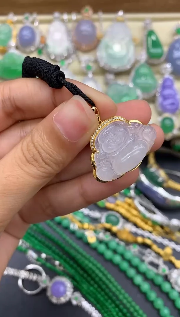 翡翠18K金镶嵌颈饰261-中国好珍宝