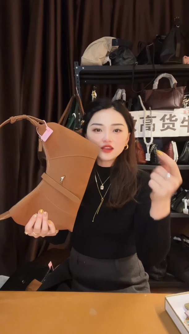 牛皮（革）高端订制时尚百搭女士手提斜跨包