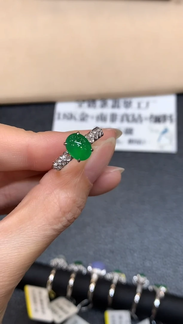 18K金镶嵌戒指翡翠【24小时鉴赏期】蛋面【无服务费