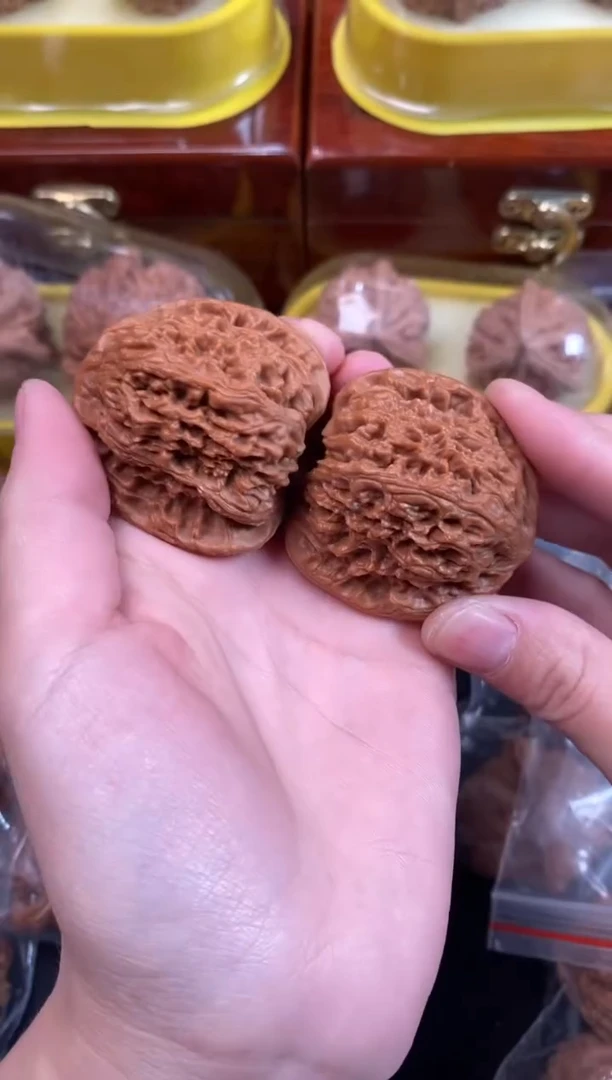 把件文玩核桃南疆石43尺A820
