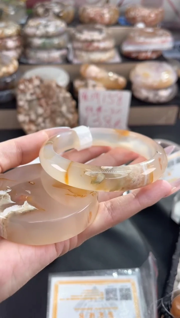 未镶嵌手镯石英质玉天然樱花玛瑙手镯（镯心赠品不保证完美）63