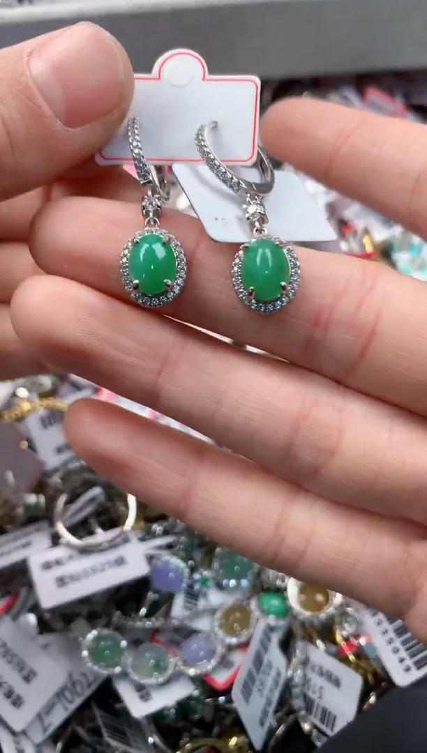 银S925镶嵌戒指翡翠5        3