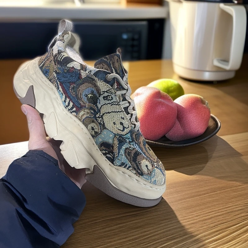 25款小熊男鞋刺绣16268低帮鞋