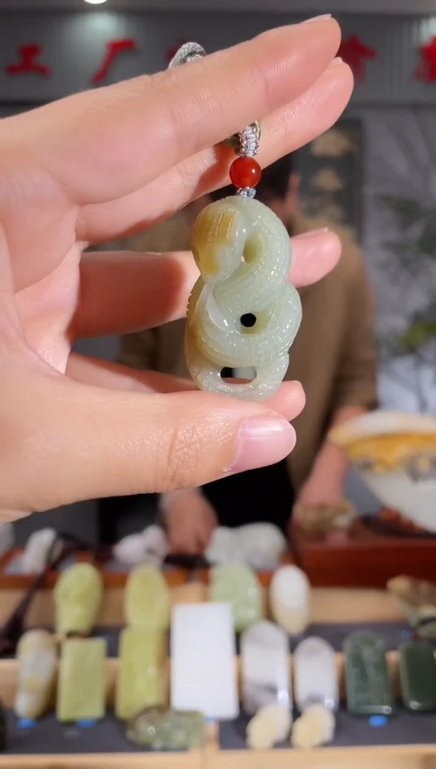 【闪购商品】和田玉颈饰未镶嵌拍一发一 多样性发货