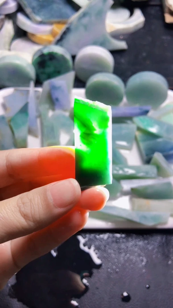 颈饰未镶嵌翡翠新店开业大优惠123