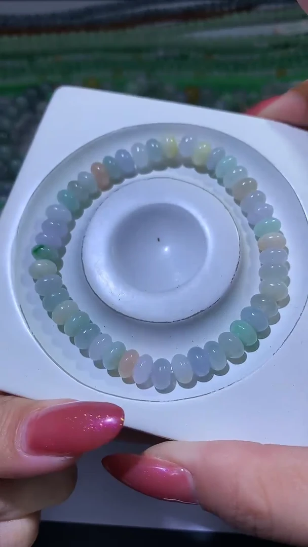 颈饰未镶嵌翡翠ZX018829