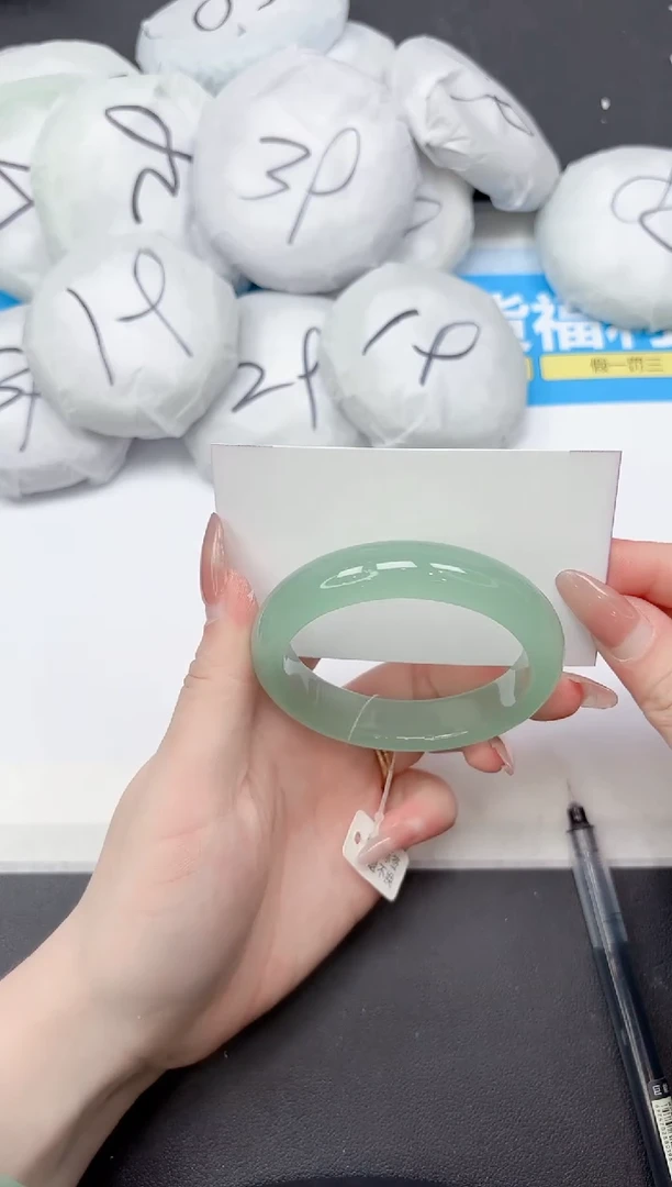 未镶嵌手镯石英质玉321-54