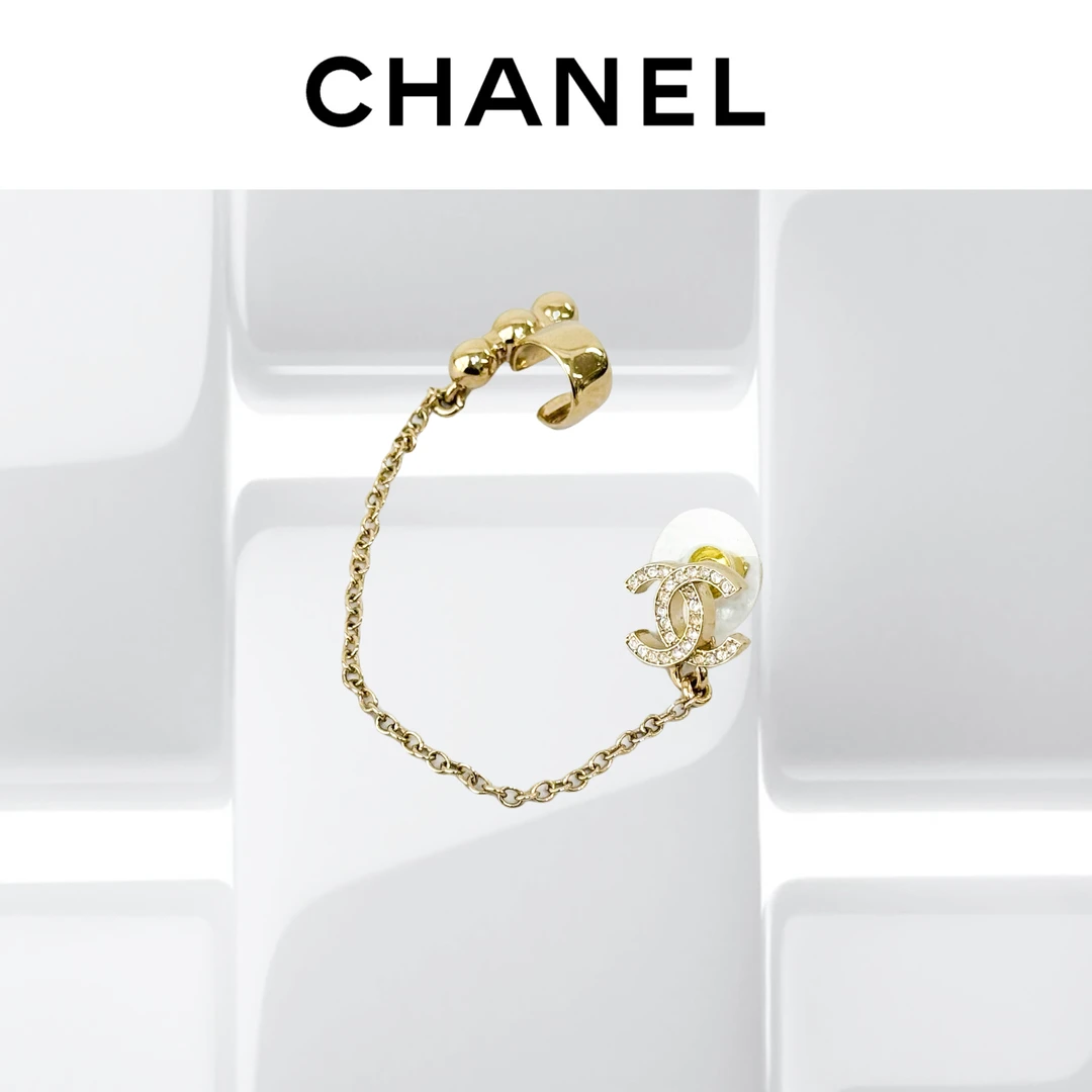 99新 Chanel/香奈儿 22C金色不对称耳钉，耳骨夹