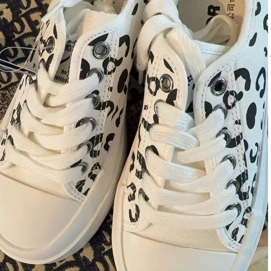 福力拍此链接弘畅加女鞋