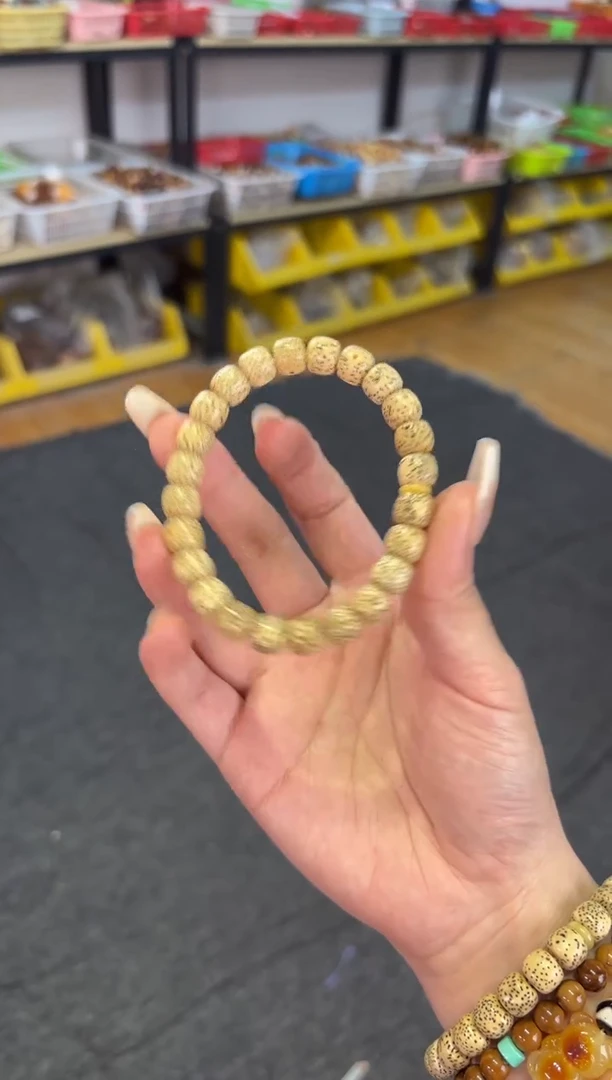 【闪购商品】蜜蜡手链未镶嵌8*9星月蜜蜡设计款单圈