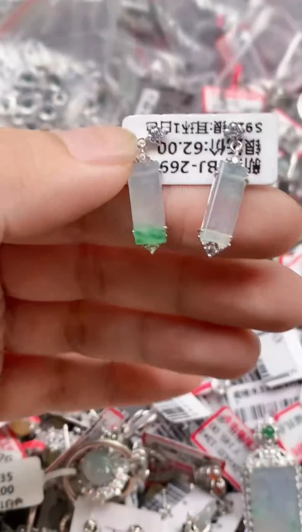 银S925镶嵌戒指翡翠天然A货缅甸翡翠
