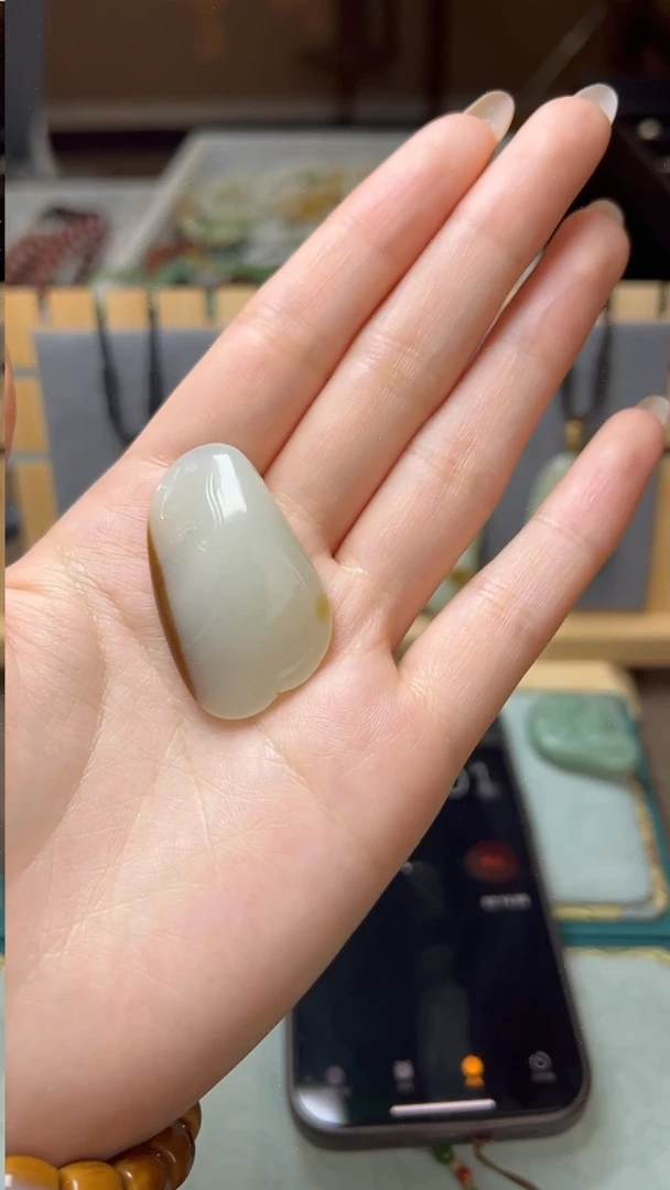 【闪购商品】和田玉颈饰未镶嵌