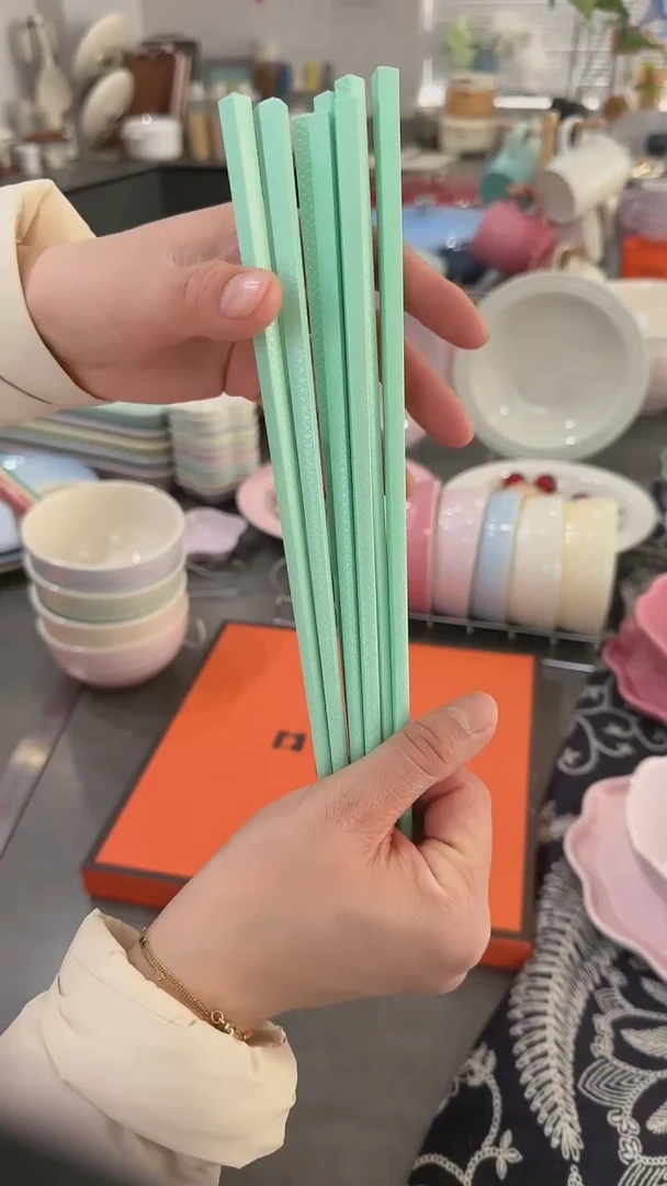 【闪购商品】瓷筷子SPS6双盒装-孔雀青