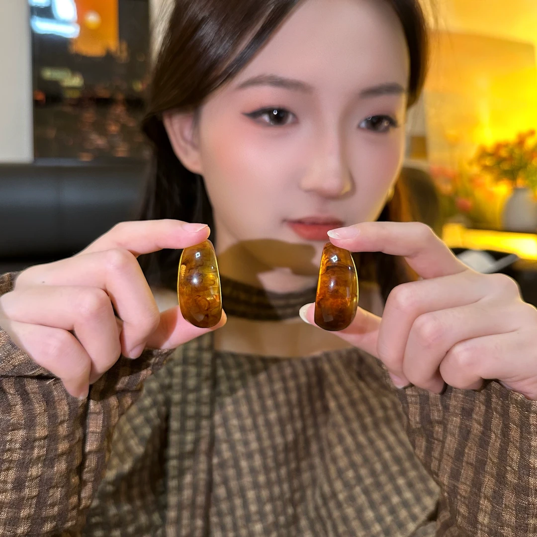 铜合金树脂耳饰 秋季C形法式树脂耳钉百搭复古耳环独特圈圈耳饰女