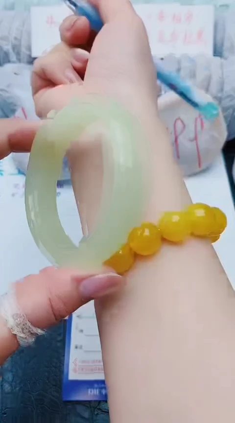 未镶嵌手镯石英质玉x214+56-57
