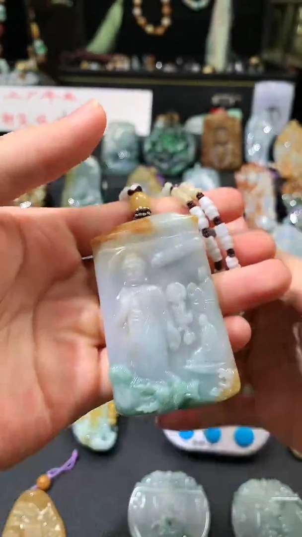 【闪购商品】翡翠颈饰未镶嵌挂件