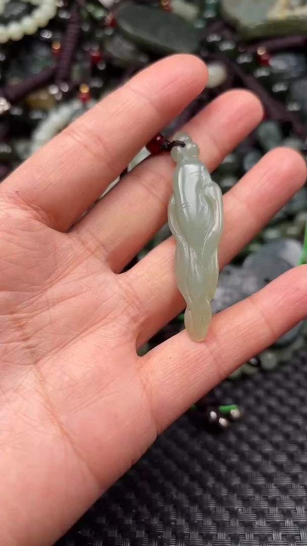 【闪购商品】和田玉颈饰未镶嵌1