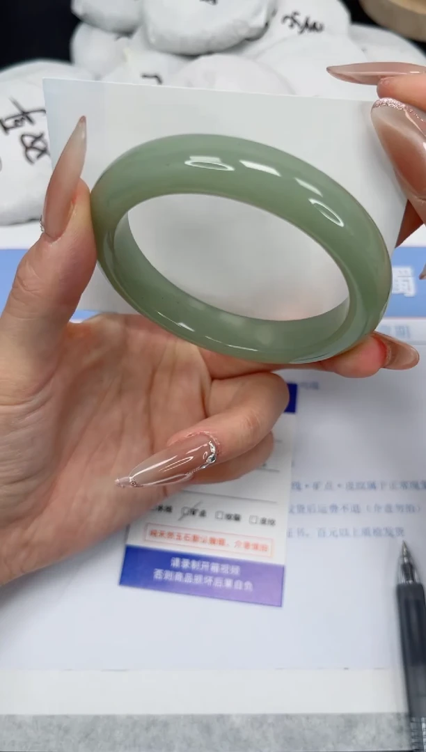 石英质玉手镯未镶嵌K214-58