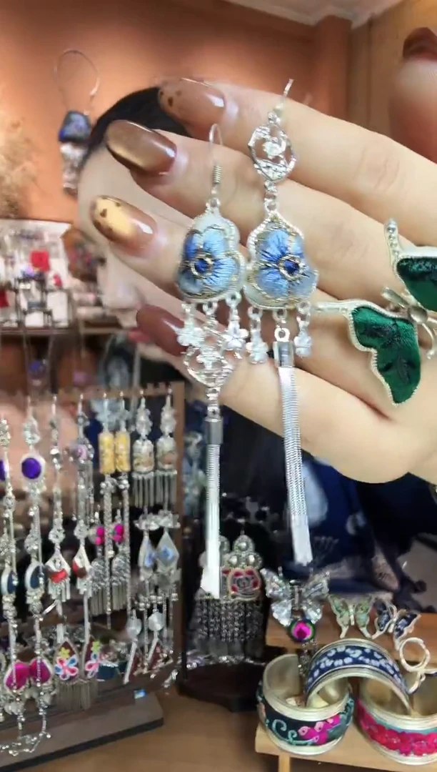 刺绣纯手工民族风耳环