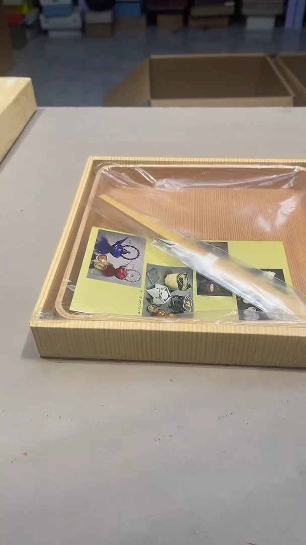 手工艺品琉璃白*城城工艺品店