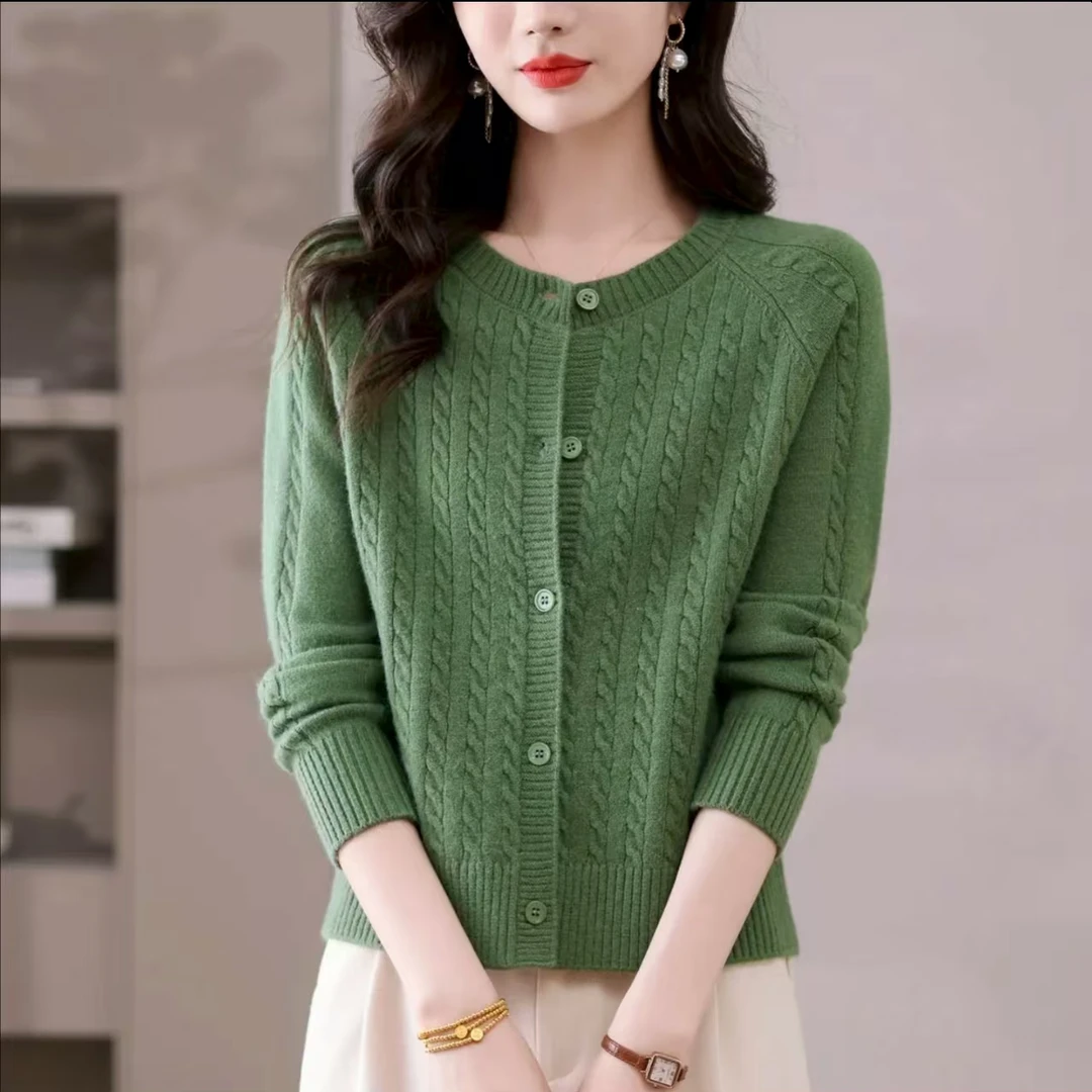 圆领毛针织衫秋冬长袖女洋气百搭秋季新款开衫外套短款纯色上衣