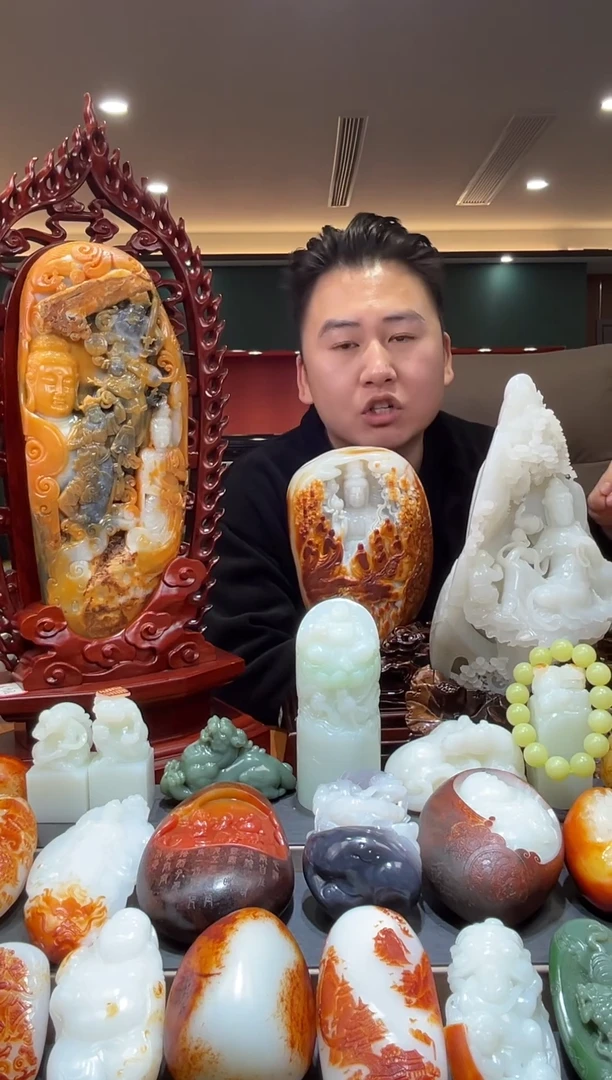 未镶嵌和田玉把件墨*和田玉