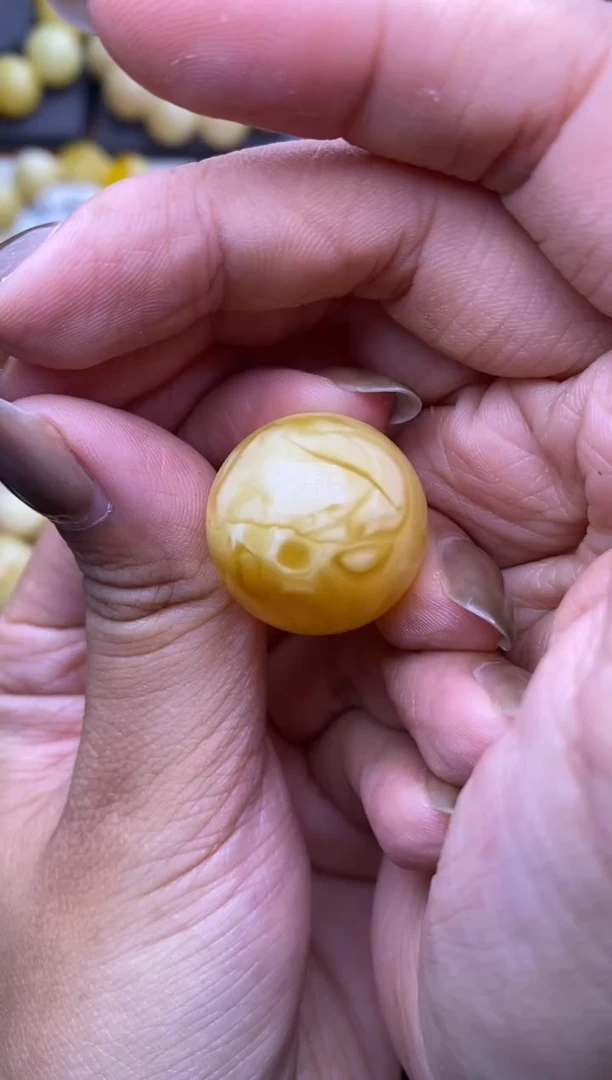 裸石琥珀未镶嵌大小姐珠宝14