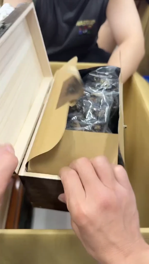 琉璃手工艺品P***3219