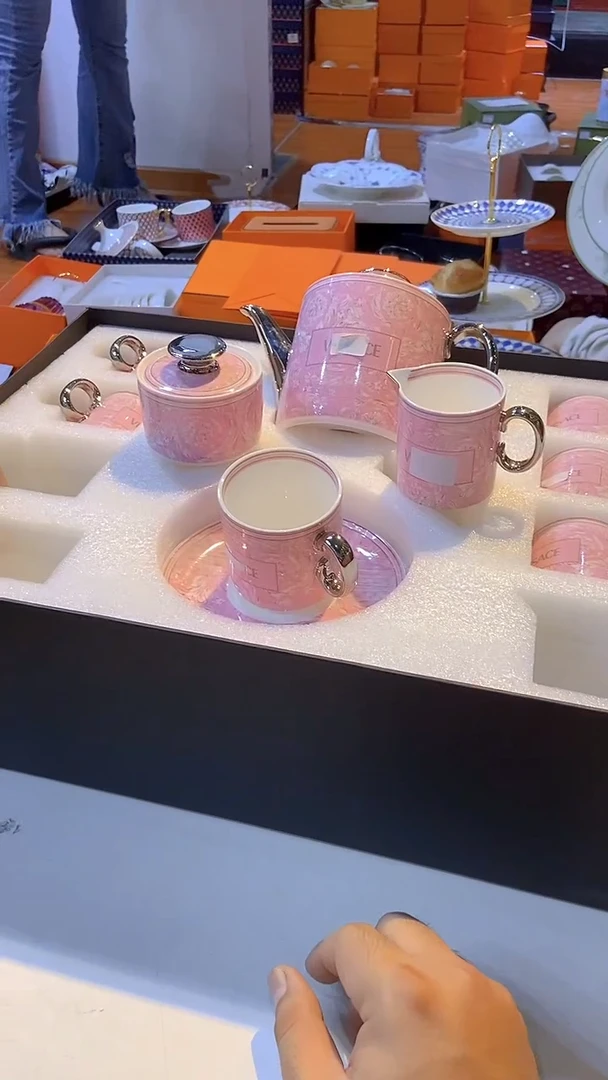 杯鸿辉家品牌瓷器，京东包邮！