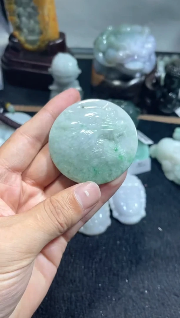 【闪购商品】翡翠颈饰未镶嵌00000174