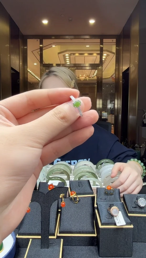 【闪购商品】和田玉戒指银S925镶嵌SH228 多样性发其一