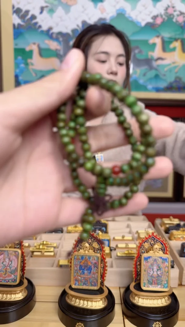 吊坠手串-热贡纯手绘-安安