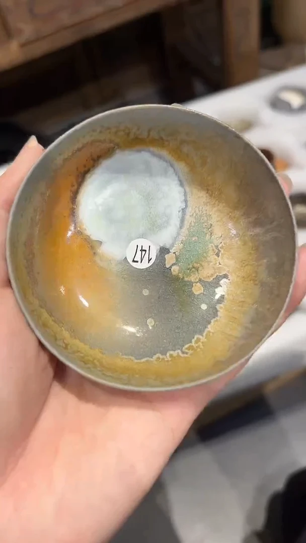 杯147号容量60-80ML中白泥 取钉痕迹