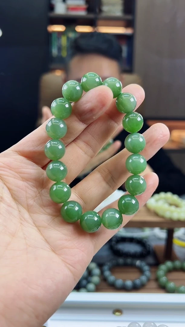 未镶嵌手链和田玉（碧玉）卡12猫眼碧玉