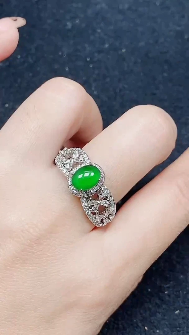 颈饰未镶嵌翡翠天然A货翡翠，保A保真