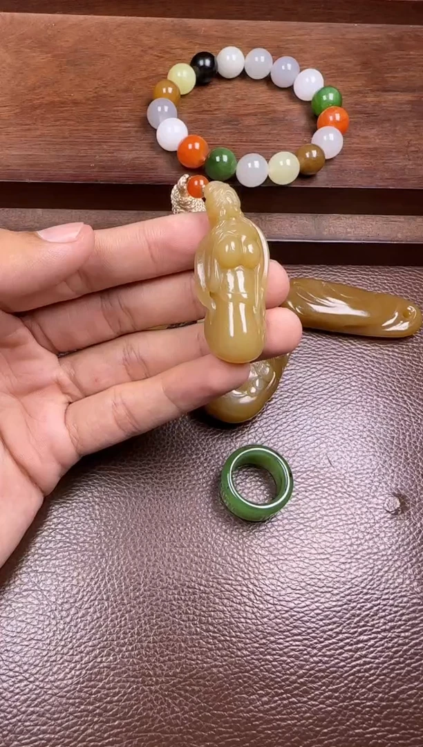 未镶嵌和田玉挂件挂件